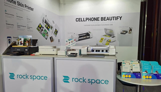 Le projet Beautify de téléphone portable de Rock Space Breakthrough Wows au Gitex Dubai